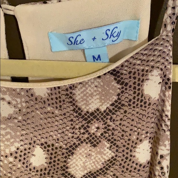 Snakeskin patterned dress - Picture 2 of 4